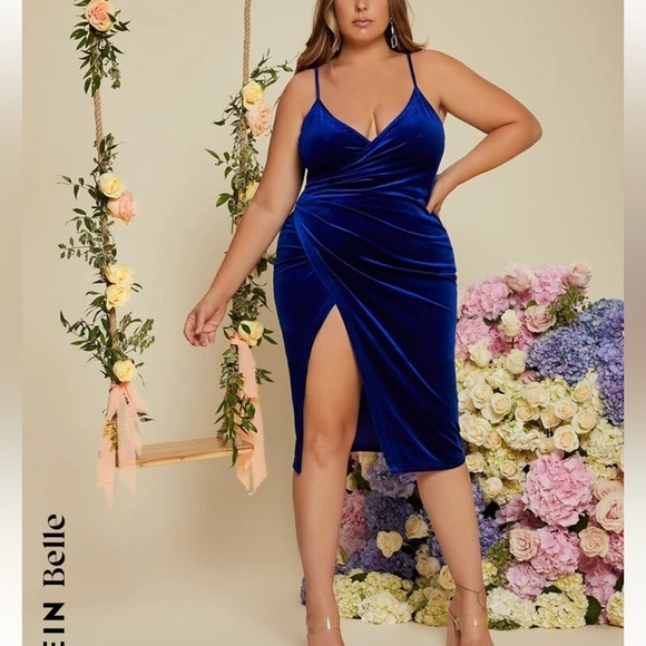 SHEIN Belle Plus Plunging Neck Wrap Hem Velvet Cami Dress - Picture 3 of 7